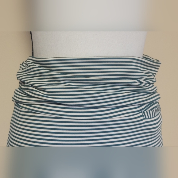 KAVU Maxi Skirt - Picture 4 of 6